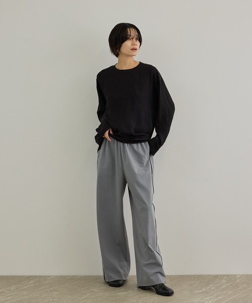 SALON adam et rope'(サロン アダム エ ロペ)の「【WEB限定】サイドラインイージーパンツ(その他パンツ・レディース・カーキ/ブラック/チャコールグレー・M/S)」の9枚目の写真