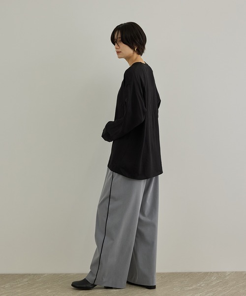 SALON adam et rope'(サロン アダム エ ロペ)の「【WEB限定】サイドラインイージーパンツ(その他パンツ・レディース・カーキ/ブラック/チャコールグレー・M/S)」の10枚目の写真