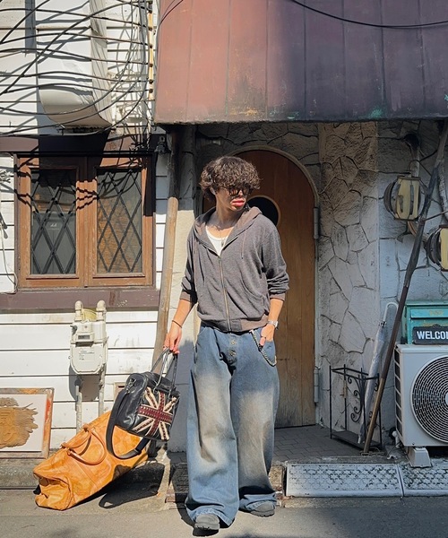 MandO(エムオー)(エムオー)の「【ユニセックス】異素材切替配色ニットジップパーカー(パーカー・メンズ・ブラック/チャコールグレー・LARGE/MEDIUM)」の11枚目の写真
