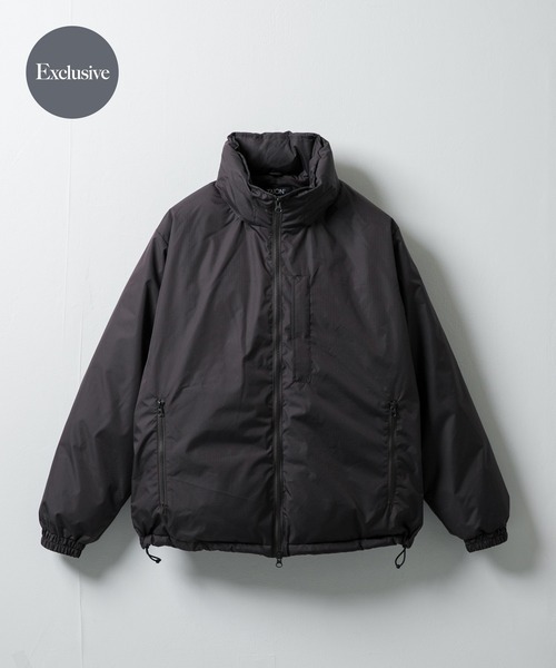 TAION(タイオン)の「『別注』TAION×Sonny Label STAND DOWNJACKET(ダウンジャケット/コート・メンズ・ダークブラウン/チャコールグレー/ブラック・MEDIUM/LARGE/X-LARGE)」の3枚目の写真