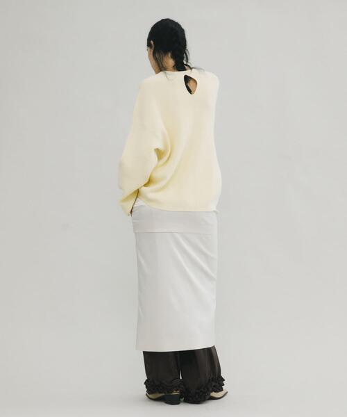LAATO(ラート)の「crew neck soft knit(ニット/セーター・レディース・アイボリー/ライトグレー・FREE)」の8枚目の写真