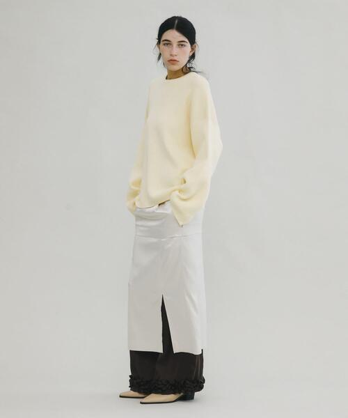 LAATO(ラート)の「crew neck soft knit(ニット/セーター・レディース・アイボリー/ライトグレー・FREE)」の9枚目の写真