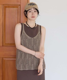 透かし編みニットキャミベスト