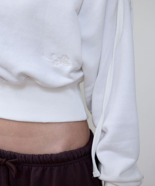 ROSEFRANTZ（ロゼフランツ）の「Wide Off-Shoulder Sweatshirt [Ivory]（スウェット・レディース・アイボリー・OS）」の5枚目の写真