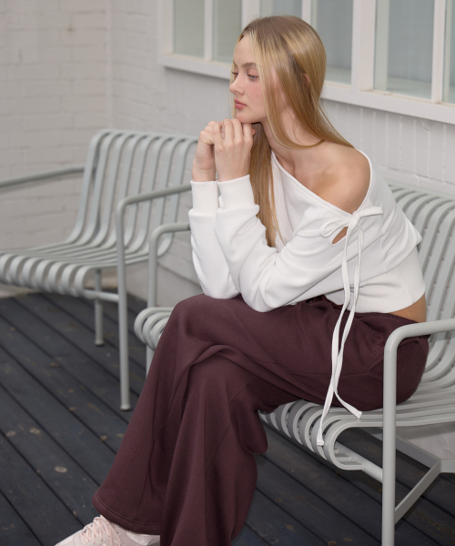 ROSEFRANTZ（ロゼフランツ）の「Wide Off-Shoulder Sweatshirt [Ivory]（スウェット・レディース・アイボリー・OS）」の14枚目の写真