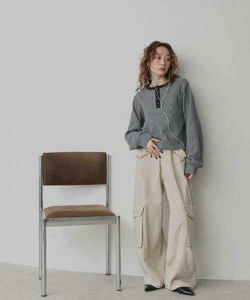 ad thie（アドティエ）の「ショート丈 バイカラー ヘンリーネック ワッフル プルオーバー（Tシャツ/カットソー・レディース・オフホワイト/ライトブルー/ブラウン/杢グレー・FREE）」の11枚目の写真