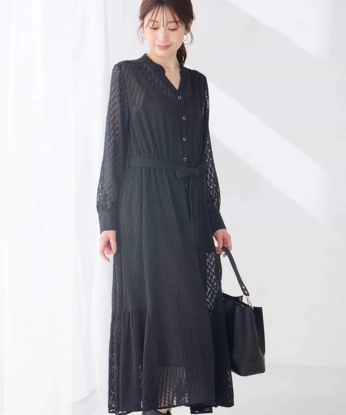 a.v.v（アーヴェヴェ）の「【洗える】シアー ジャカード スキッパー ワンピース（ワンピース・レディース・ネイビー/ブラック・38/40）」の3枚目の写真