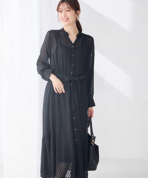 a.v.v（アーヴェヴェ）の「【洗える】シアー ジャカード スキッパー ワンピース（ワンピース・レディース・ネイビー/ブラック・38/40）」の5枚目の写真