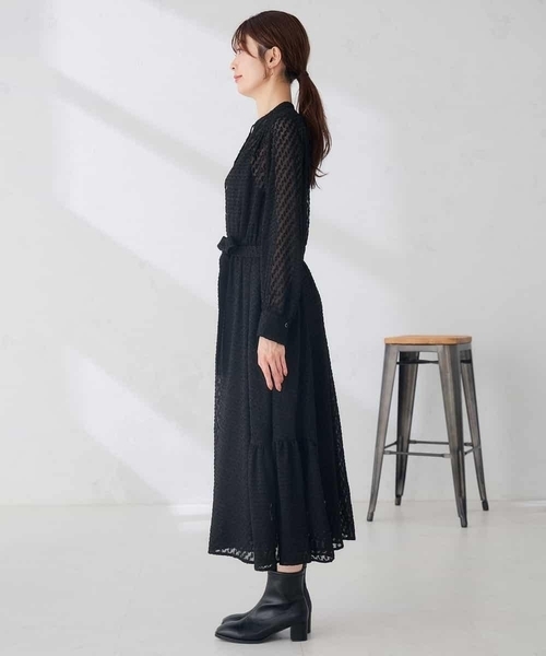 a.v.v（アーヴェヴェ）の「【洗える】シアー ジャカード スキッパー ワンピース（ワンピース・レディース・ネイビー/ブラック・38/40）」の16枚目の写真