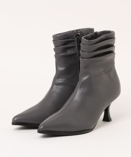 Scrap Book（スクラップブック）の「【MAISON MAVERICK PRESENTS】Scrunch Leather Ankle Boots（ブーツ・レディース・ブラック/グレー・L）」の2枚目の写真