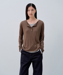ヘンリーネックTシャツ_ブラウン