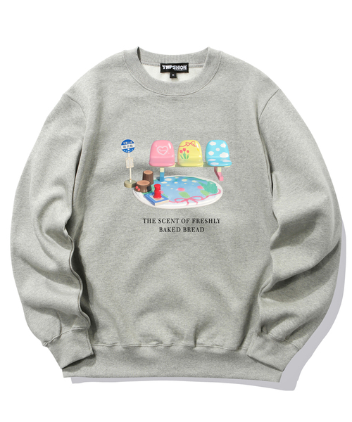 TRIPSHION(トリップション)の「Colorful Bench Graphic クルーネック - 9 カラー(スウェット・レディース・ホワイト/ブラック/ベージュ/ブラウン/グレー/オレンジ/ブルー/グリーン/アイボリー・MEDIUM/LARGE/X-LARGE)」の4枚目の写真