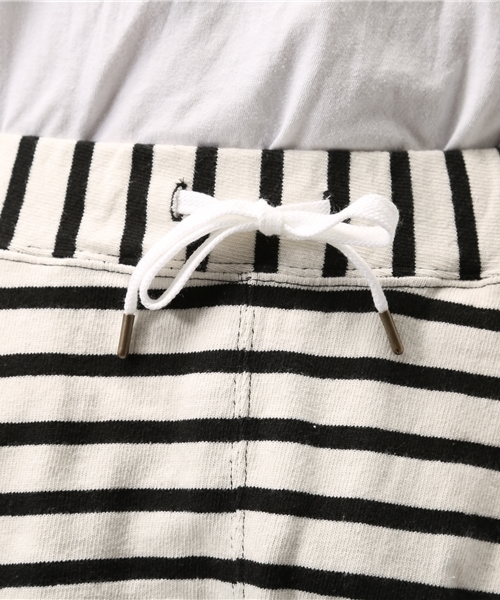 ALDIES（アールディーズ）の「【SPACELORZ】GD BORDER PANTS グラデーション ボーダー クロップドパンツ（その他パンツ・メンズ・パープル/ブラック・SMALL/LARGE/MEDIUM）」の15枚目の写真