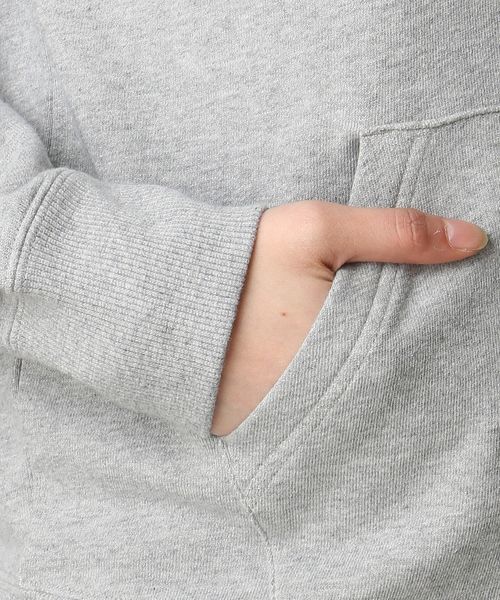 Champion（チャンピオン）の「【Champion】無地スウェットパーカー（パーカー・レディース・ライトピンク/ブラウン/ネイビー/ブラック/グレー/キナリ・LARGE/MEDIUM/SMALL）」の15枚目の写真