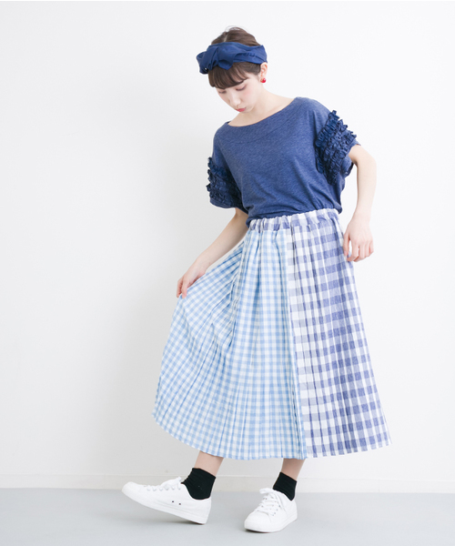 MERLOT（メルロー）の「ギンガムチェックプリーツスカート2249（スカート・レディース・ブラック/ネイビー/チェリーピンク・FREE）」の11枚目の写真