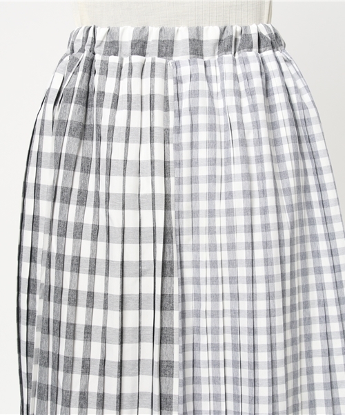 MERLOT（メルロー）の「ギンガムチェックプリーツスカート2249（スカート・レディース・ブラック/ネイビー/チェリーピンク・FREE）」の8枚目の写真