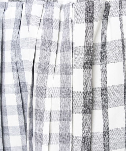 MERLOT（メルロー）の「ギンガムチェックプリーツスカート2249（スカート・レディース・ブラック/ネイビー/チェリーピンク・FREE）」の10枚目の写真