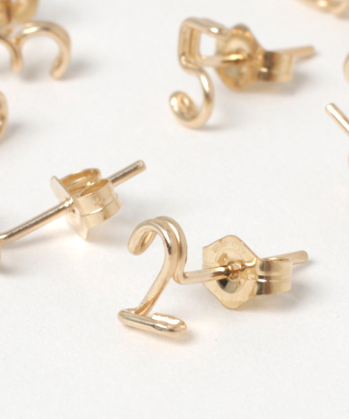 TONE SELECT GOODS（トーンセレクトグッズ）の「【TATO】数字ピアス（ピアス（片耳用）・レディース・その他8/その他10/その他6/その他1/その他2/その他3/その他5/その他4/その他7/その他9/その他・FREE）」の22枚目の写真