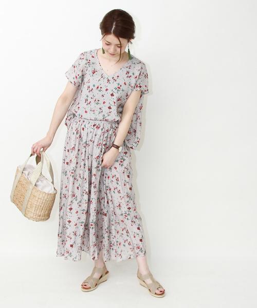 coen（コーエン）の「ヴィンテージサテンフラワープリントマキシスカート（スカート・レディース・グレー/ネイビー・FREE）」の7枚目の写真