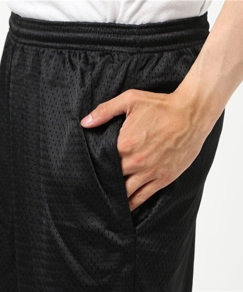 Champion(チャンピオン)の「champion/チャンピオン メッシュ ショートパンツ(その他パンツ・メンズ・ブラック/ネイビー/ブラウン/グレー・M/L/S)」の10枚目の写真
