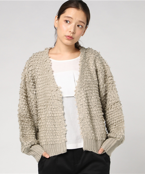 earth music&ecology（アースミュージックアンドエコロジー）の「・ループ編みショートニットカーディガン（カーディガン/ボレロ・レディース・ネイビー/アイボリー/ライトピンク/グレイッシュベージュ・FREE）」の12枚目の写真