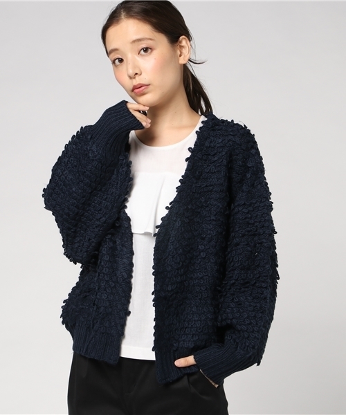 earth music&ecology（アースミュージックアンドエコロジー）の「・ループ編みショートニットカーディガン（カーディガン/ボレロ・レディース・ネイビー/アイボリー/ライトピンク/グレイッシュベージュ・FREE）」の11枚目の写真