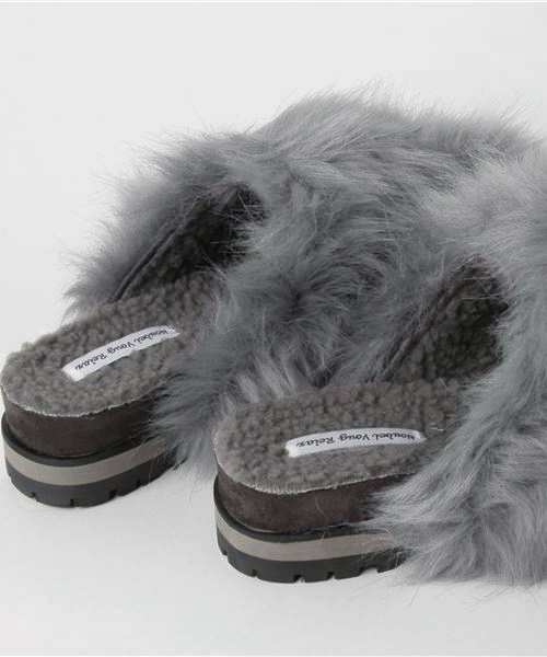 Noubel Voug Relax(ヌーベルヴォーグリラックス)の「ファー付き厚底ミュール(サンダル・レディース・ブラック/ブラウン/グレー/ベージュ・L/LL/M/S)」の8枚目の写真