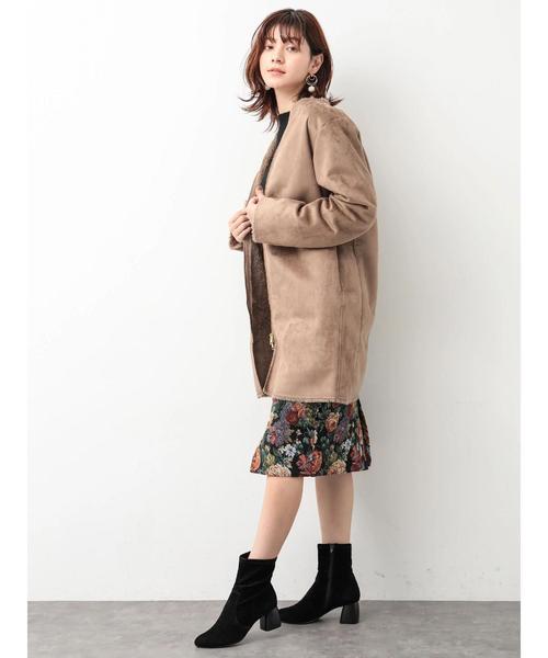 YECCA VECCA(イェッカヴェッカ)の「ノーカラーフェイクムートンコート(ムートンコート・レディース・ライトグレー/モカ・FREE)」の8枚目の写真