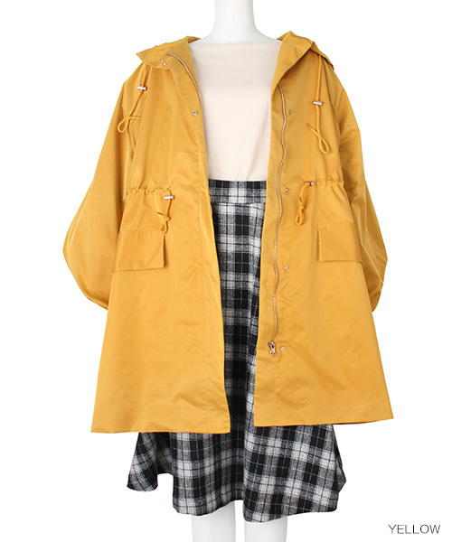 RANDA（ランダ）の「マウンテンコート（マウンテンパーカー・レディース・ベージュ/ネイビー/イエロー・FREE）」の4枚目の写真