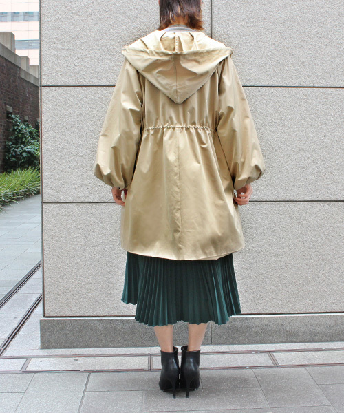 RANDA（ランダ）の「マウンテンコート（マウンテンパーカー・レディース・ベージュ/ネイビー/イエロー・FREE）」の6枚目の写真