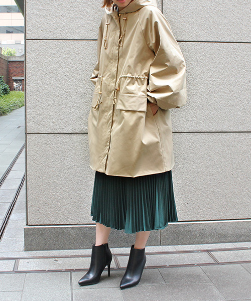 RANDA（ランダ）の「マウンテンコート（マウンテンパーカー・レディース・ベージュ/ネイビー/イエロー・FREE）」の7枚目の写真