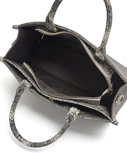 Ungrid（アングリッド）の「【Ungrid】スネークコンビトートBAG（トートバッグ・レディース・ブラック/ベージュ/グレー・FREE）」の8枚目の写真