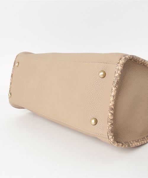 Ungrid（アングリッド）の「【Ungrid】スネークコンビトートBAG（トートバッグ・レディース・ブラック/ベージュ/グレー・FREE）」の11枚目の写真