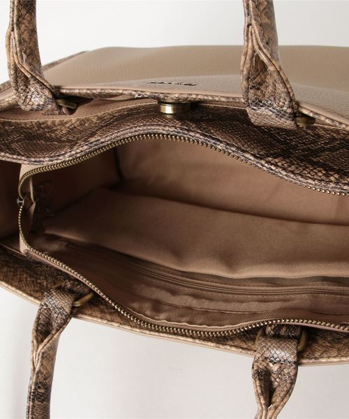 Ungrid（アングリッド）の「【Ungrid】スネークコンビトートBAG（トートバッグ・レディース・ブラック/ベージュ/グレー・FREE）」の5枚目の写真