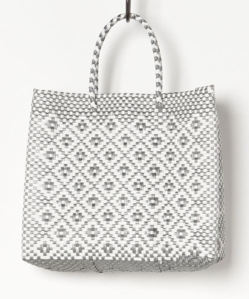 Letra(レトラ)の「「Letra / レトラ」メルカドバッグ“BASIC SERIES”XS(かごバッグ・レディース・ホワイト/ブラック/ダークグリーン/ネイビー/シルバー/ゴールド/ブラック×ホワイト/ブラック系その他/シルバー系その他/ホワイト×ネイビー/ブラック×ゴールド/ホワイト×ゴールド・FREE)」の11枚目の写真