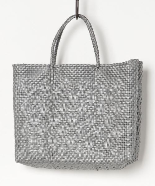 Letra(レトラ)の「「Letra / レトラ」メルカドバッグ“BASIC SERIES”XS(かごバッグ・レディース・ホワイト/ブラック/ダークグリーン/ネイビー/シルバー/ゴールド/ブラック×ホワイト/ブラック系その他/シルバー系その他/ホワイト×ネイビー/ブラック×ゴールド/ホワイト×ゴールド・FREE)」の10枚目の写真