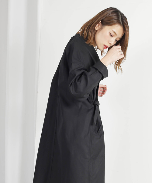kha:ki（カーキ）の「「KHA:KI / カーキ」ノーカラーベルテッドコート"COLLARLESS BELTED COAT"（ダウンジャケット/コート・レディース・ブラック/ベージュ/カーキ・1）」の20枚目の写真