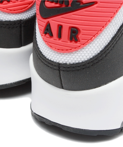 SHIPS(シップス)の「NIKE: 『AIR MAX 90 ESSENTIAL』(スニーカー・メンズ・オフホワイト・9.5/10.5/10/11/9/8.5/8)」の7枚目の写真