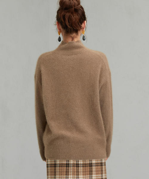 green label relaxing（グリーンレーベルリラクシング）の「FFC ヘアリー ハイネック ニット ※（ニット/セーター・レディース・パープル/レッド/オリーブ/ベージュ/モカ/ネイビー・FREE）」の21枚目の写真