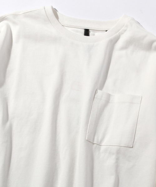 INASTUDIOS ZOO（イーナストゥディオスズー）の「「INASTUDIOS SELECT」ポケット付きロングTシャツ（Tシャツ/カットソー・メンズ・ホワイト/ブラック/ベージュ/パープル/テラコッタ/サックスブルー/ベージュ系その他/パープル系その他/グリーン/チャコール・LARGE/X-LARGE/MEDIUM）」の2枚目の写真