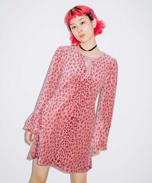 X-girl(エックスガール)の「LEOPARD PUFF SLEEVE DRESS(ワンピース)」|ピンク