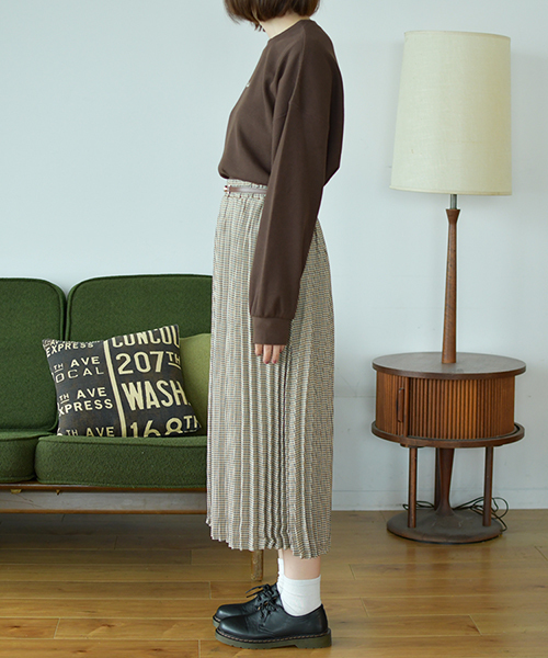 PairPair（ペアペア）の「ワッフル袖ボリュームロゴ刺繍プルオーバー（Tシャツ/カットソー・レディース・ダークブラウン/ベージュ/モカ・FREE）」の4枚目の写真