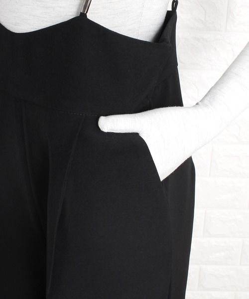 Primazel(プリマゼル)の「ハイウエストワイドサロペットパンツ(サロペット/オーバーオール・レディース・ブラック/ブラウン/キャメル・M/L)」の9枚目の写真