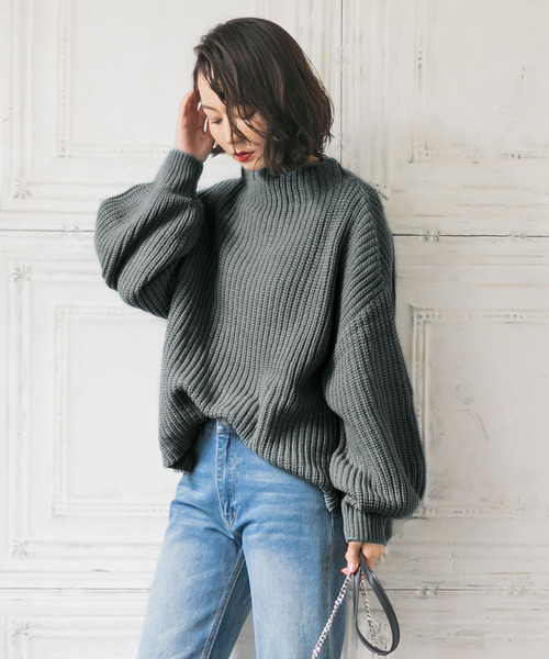 Newlyme(ニューリーミー)の「ボトルネックバルーンスリーブ畦ニットトップス(ニット/セーター・レディース・チャコールグレー/ブラック/ベージュ/パープル/オフホワイト/ブルー/ボルドー/モカ/ブラック×ホワイト/ピンク系その他/ライトベージュ/カーキ/オレンジ/ライム/ダークブルー/ブラウン/グレー/ピンクベージュ/コバルトブルー/ライトパープル/イエロー・MEDIUM/LARGE/SMALL/XX-LARGE/X-LARGE)」の5枚目の写真