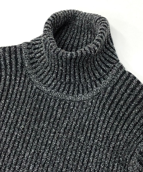 Beno（ビーノ）の「プレーティングワイドリブ ／ スキニー タートルネック セーター（ニット/セーター・メンズ・ホワイト/チャコールグレー/ライトグレー/ブラック/ブルー/ワインレッド・M/L/LL）」の10枚目の写真