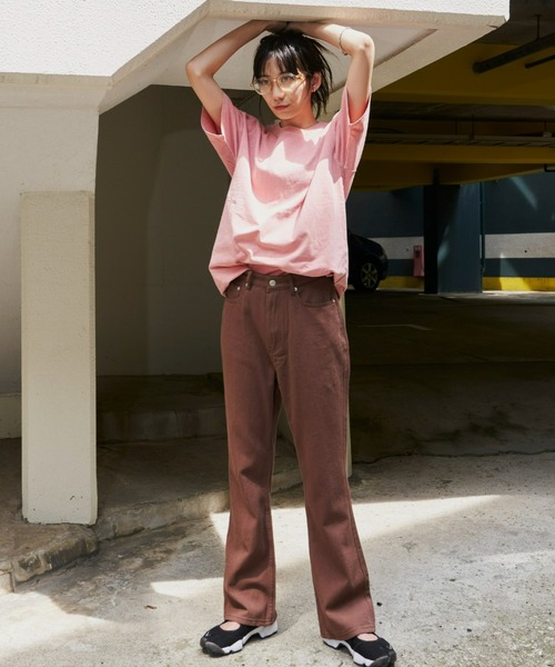 Russell Athletic（ラッセルアスレティック）の「【RUSSELL×Holiday別注】Bookstore Jersey S/S T-Pigment（Tシャツ/カットソー・レディース・ブルー/ピンク/イエロー/チャコールグレー/ナチュラル・LARGE/MEDIUM）」の5枚目の写真