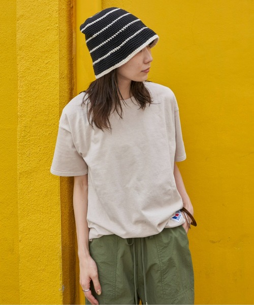 Russell Athletic（ラッセルアスレティック）の「【RUSSELL×Holiday別注】Bookstore Jersey S/S T-Pigment（Tシャツ/カットソー・レディース・ブルー/ピンク/イエロー/チャコールグレー/ナチュラル・LARGE/MEDIUM）」の16枚目の写真