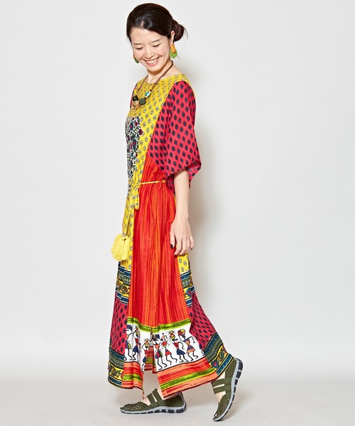 チャイハネ(チャイハネ)の「【チャイハネ】フォークロアパッチワークプリントワンピース(ワンピース・レディース・ブルー/オレンジ/カーキ・FREE)」の22枚目の写真