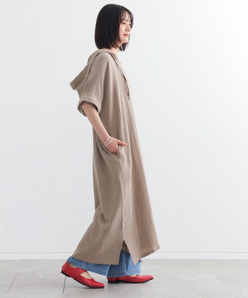 osharewalker(オシャレウォーカー)の「『ダブルガーゼフードワンピース』(ワンピース・レディース・モカ/ネイビー/テラコッタ/グレイッシュブルー/グリーン・FREE)」の16枚目の写真