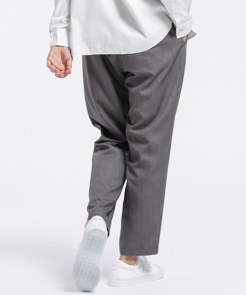 NANO universe(ナノユニバース)の「【WEB限定】リラックスイージーテーパードパンツ(その他パンツ・メンズ・グレー/ブラック/チャコール・マルチサイズ)」の5枚目の写真